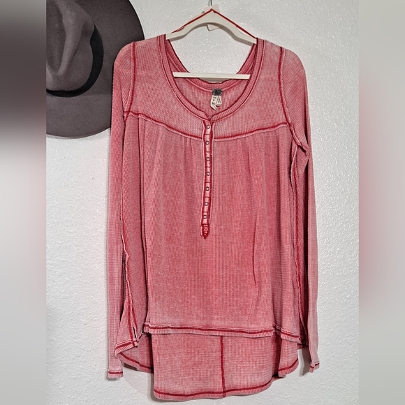 FP~ Kai Relaxed Henley Top - Picture 5 of 10